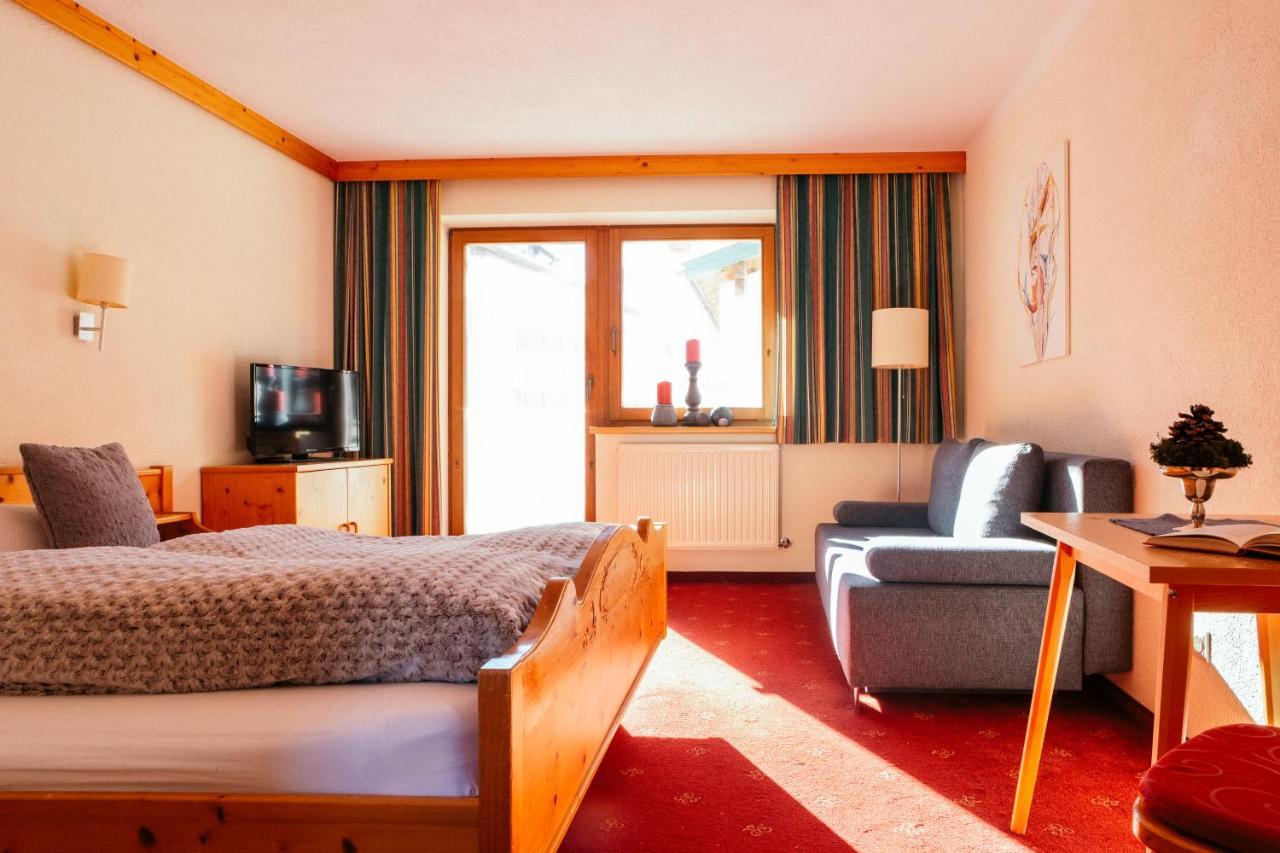Pension Steinkogel Sankt Leonhard im Pitztal Exteriör bild